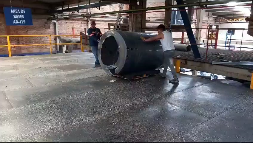 Triplay de Plástico de 15mm – Colocación en Mesanine de Nave Industrial